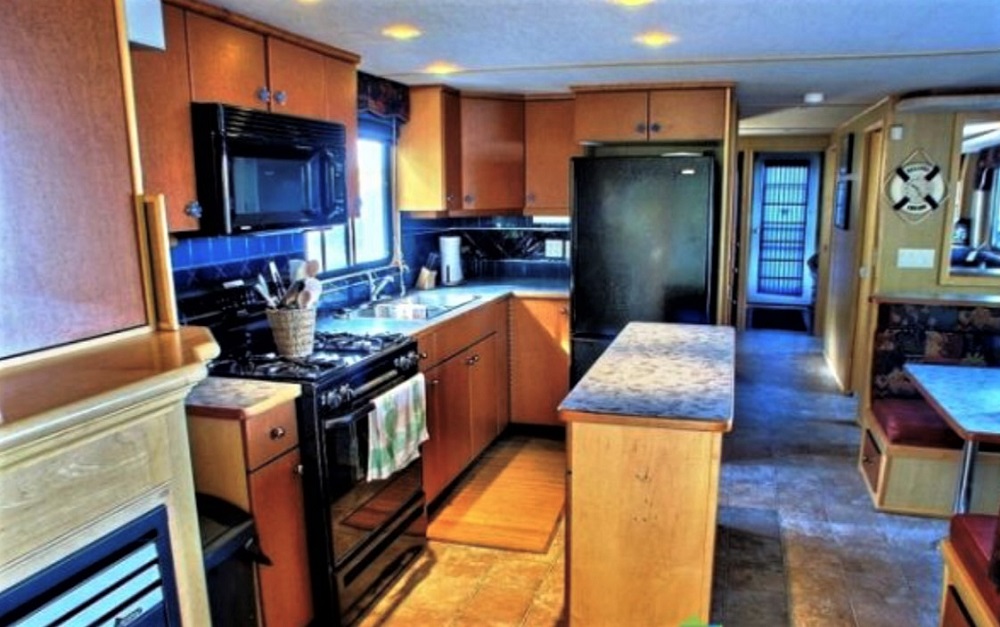 Aurora Houseboats - Kitchen area on 16-Sleeper Boat