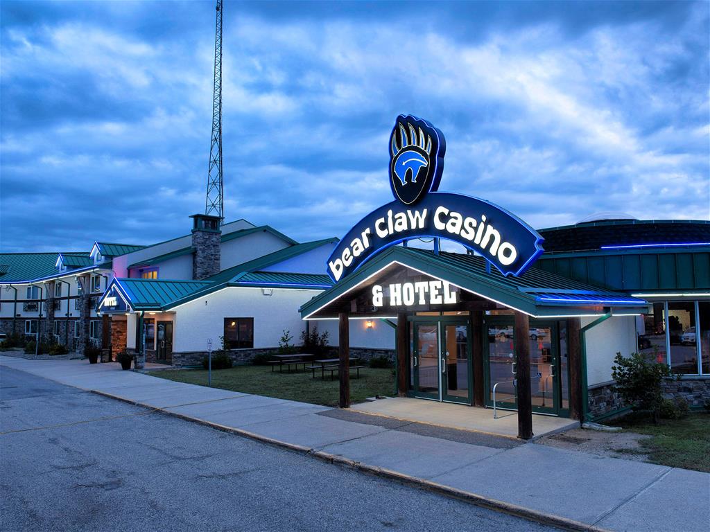 Bear Claw Casino and Hotel