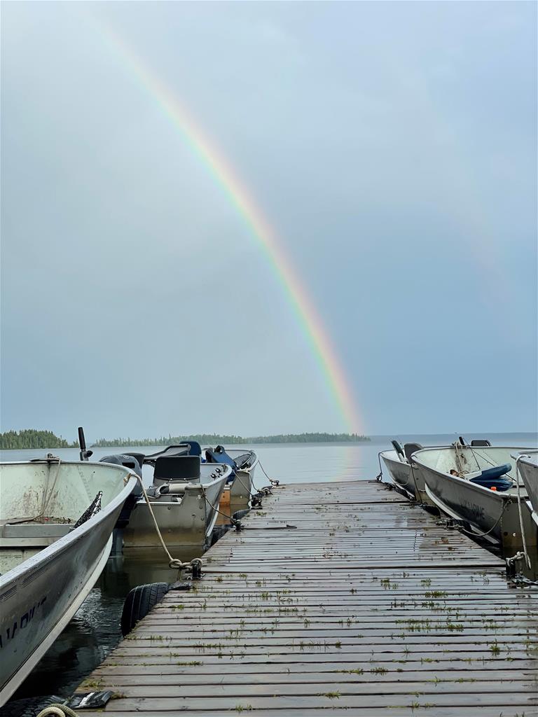 Besnard Lake Camp