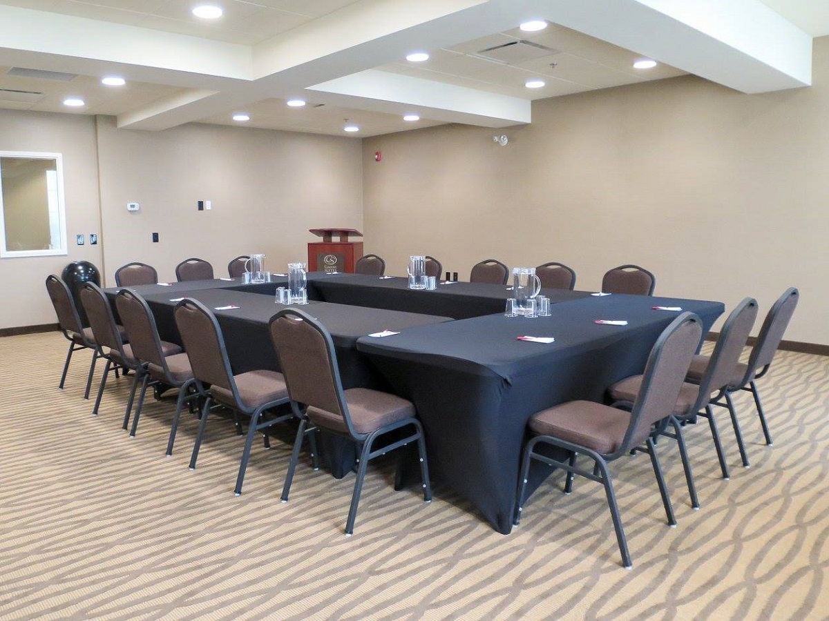 Comfort Suites Regina - Meeting Room