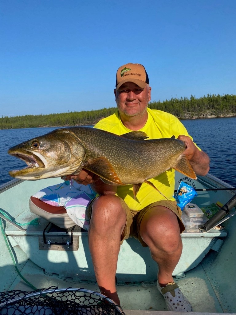 Complex Lake Lodge