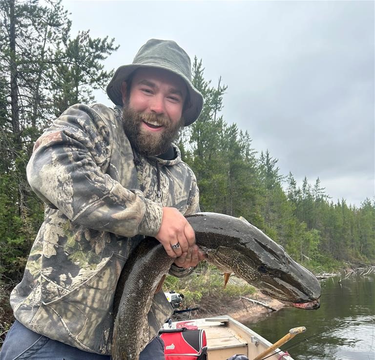 Complex Lake Lodge