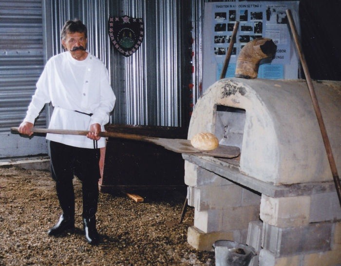 Doukhobor Dugout House National Historic Site 