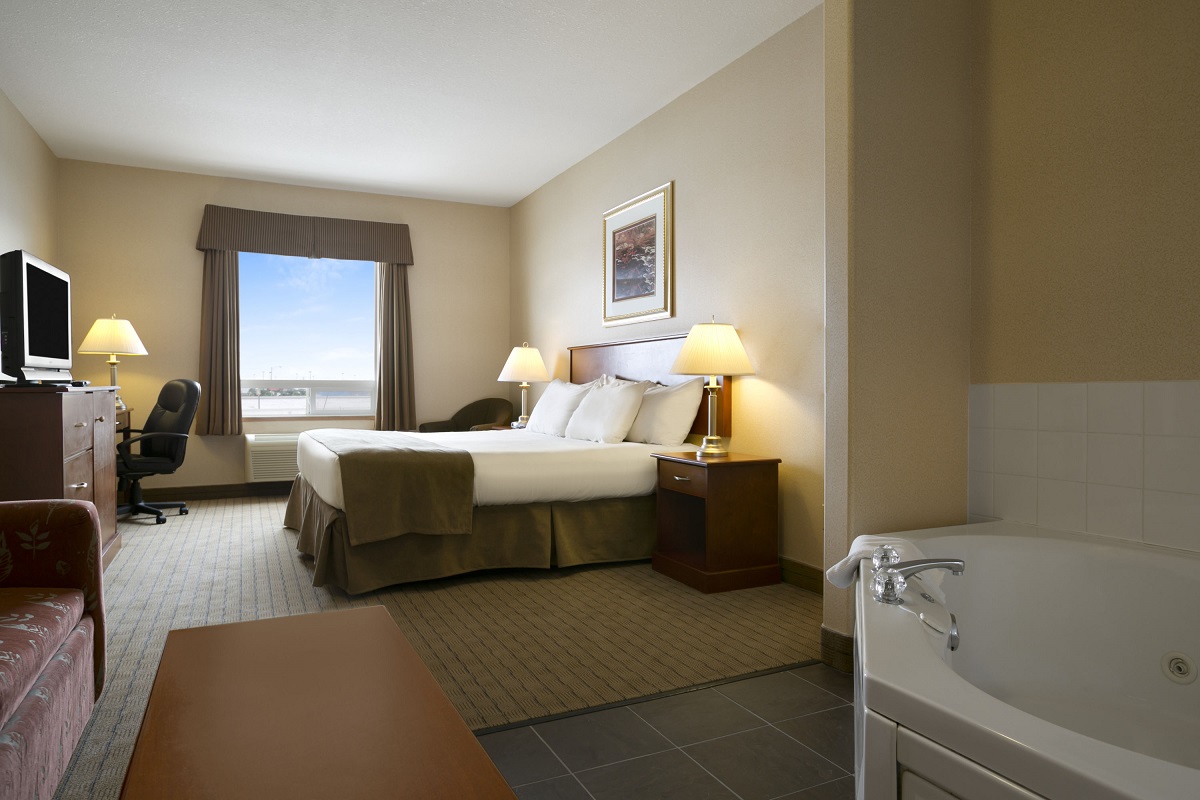 Days Inn by Wyndham Moose Jaw