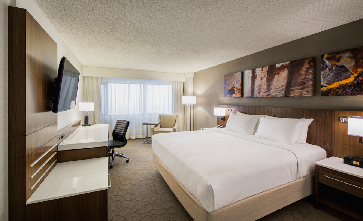 Delta Hotels by Marriott Regina - Deluxe King Room