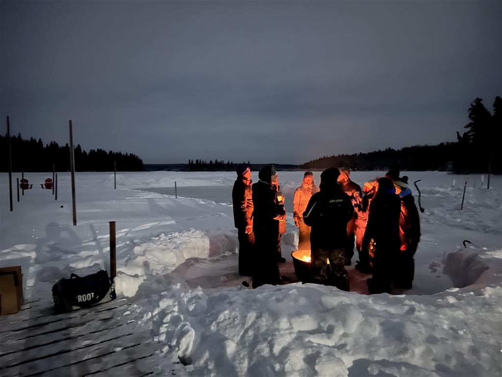 Eagle Bay Resort - Firepit