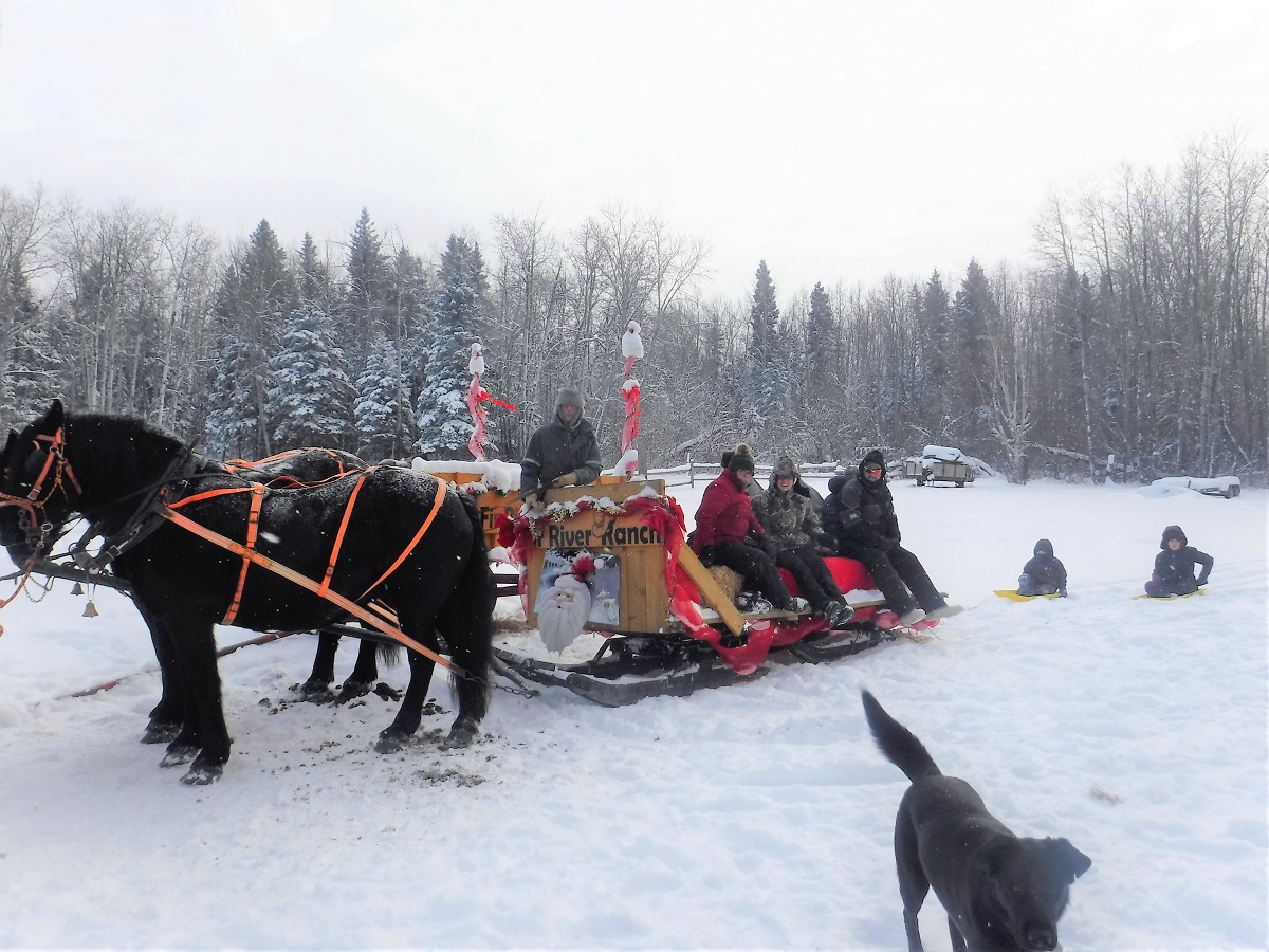Fir River Ranch offers sleigh rides