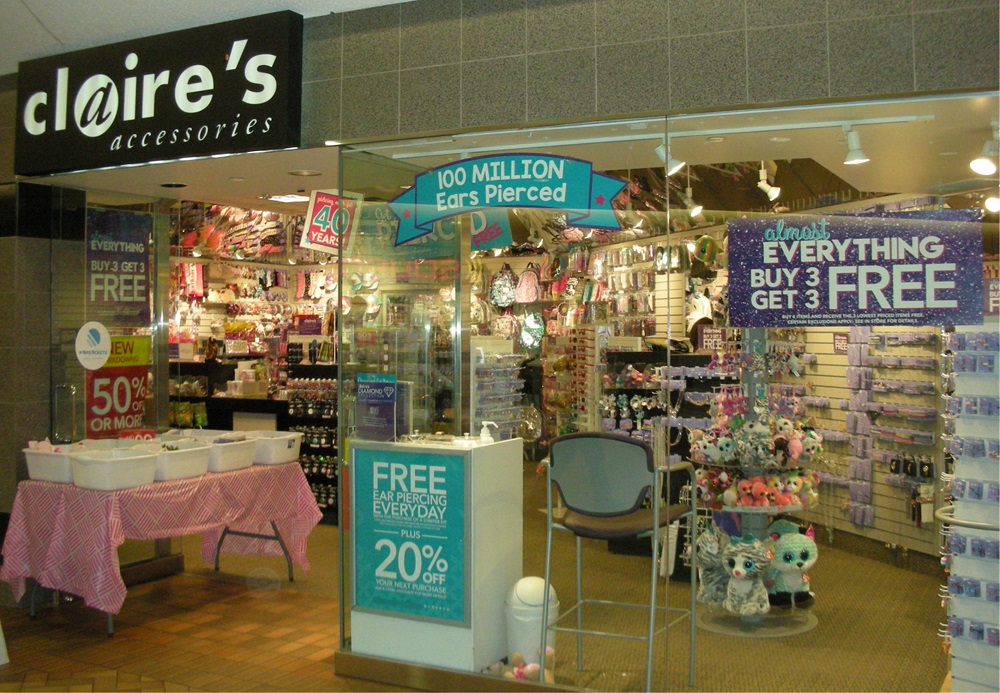 Gateway Mall - Claires