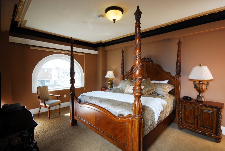 Grant Hall Hotel - Executive Suite