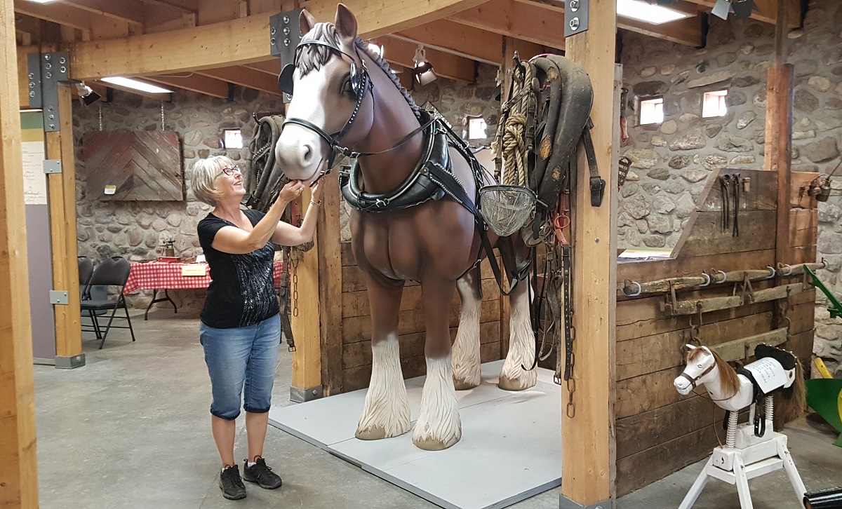 The Historic Bell Barn of Indian Head features a life-size draft horse display 