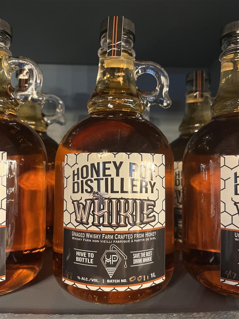 Honey Pot Distillery - Whikie