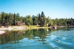 Iskwatikan Lake Lodge - Cabins