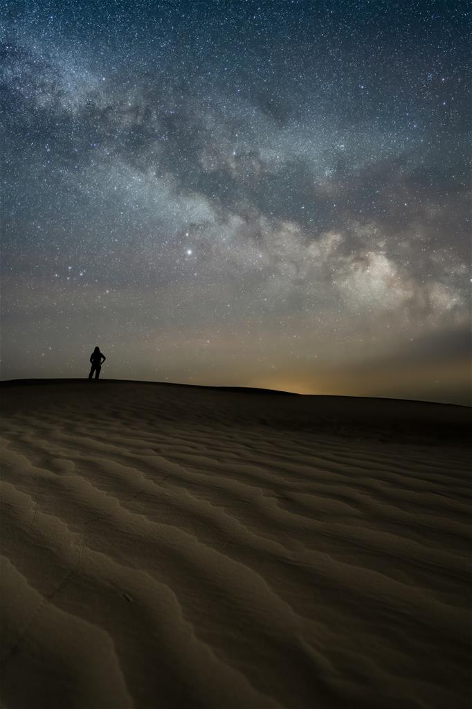 Milky Way stargazing at The Great Sandhills;  Photo: Jeanine Holowatuik