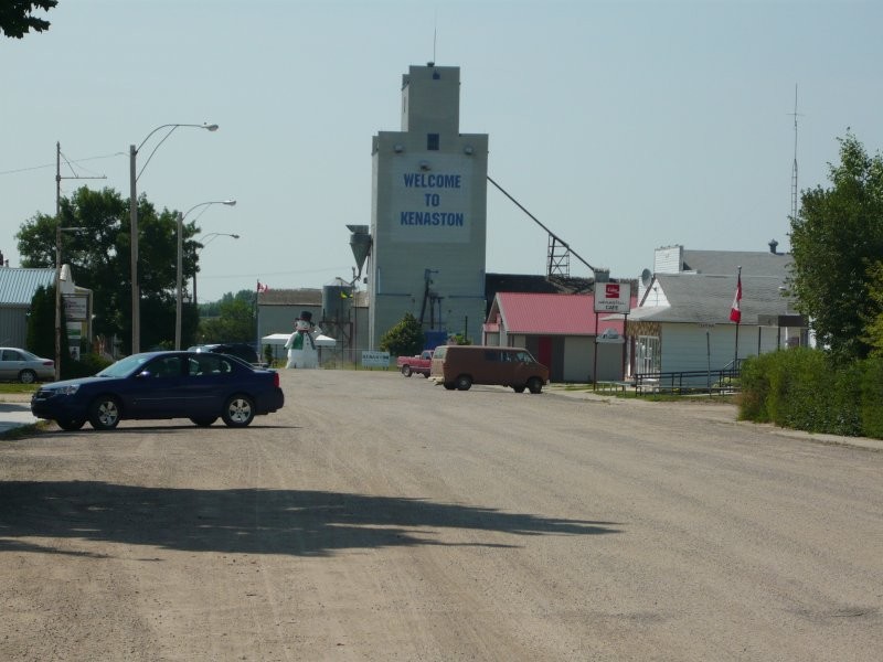 Kenaston Business District