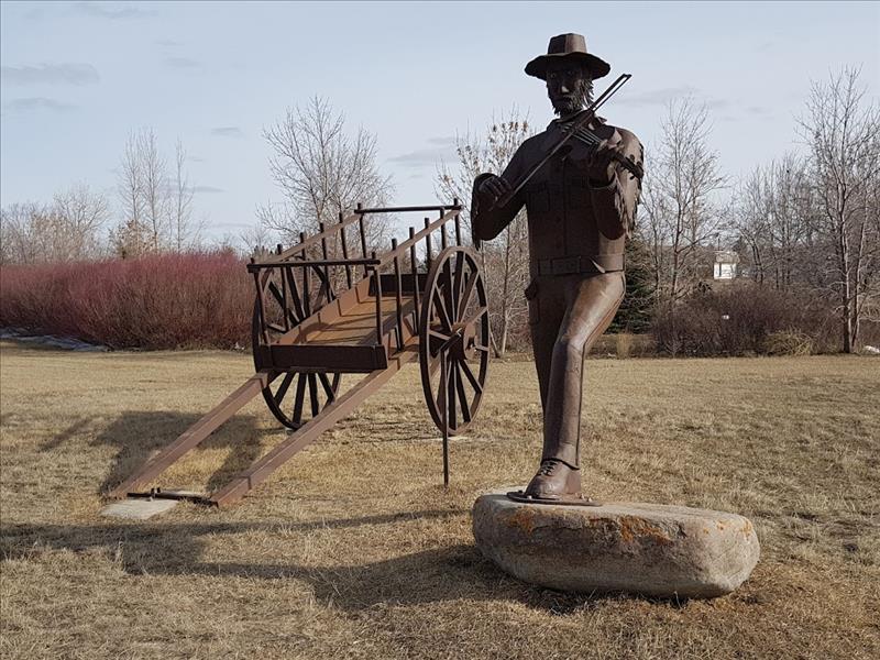 Louis Riel Trail - The Fiddler, west side of Hwy 11 at Davidson