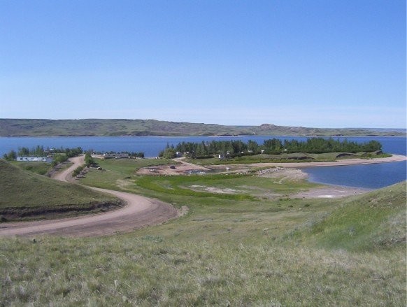 Gull Lake area attractions - Lake Diefenbaker