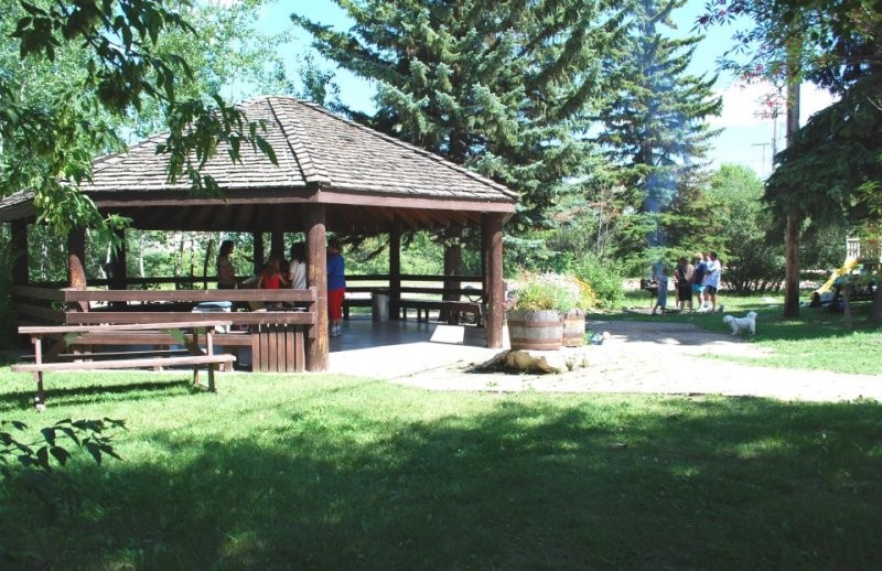 Manitou District Regional Park Nature Trails 