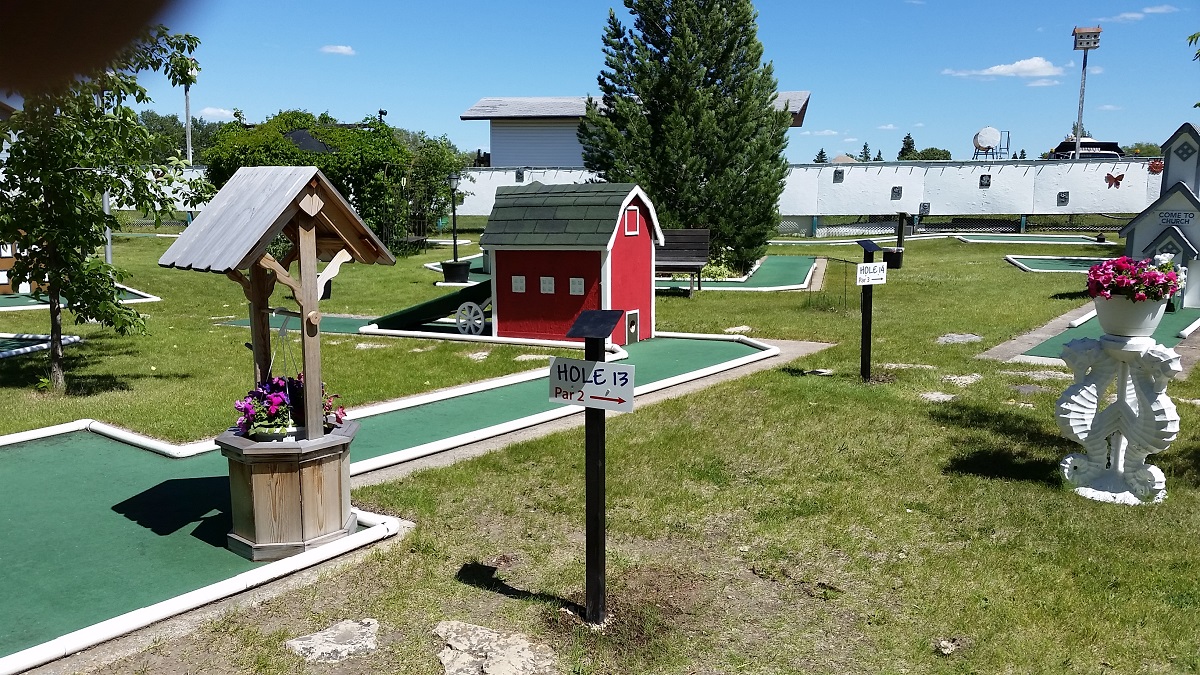 Manitou Mini Golf