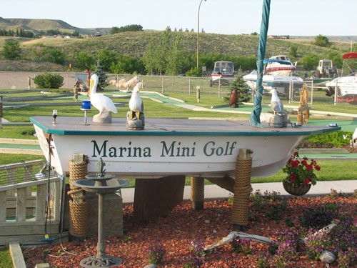 Sask Landing Marina has an 18-hole mini golf with 9 holes being handicap accessible.