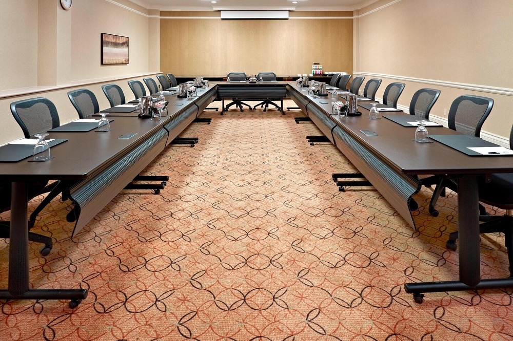 Naples Meeting Room - U-Shape Setup