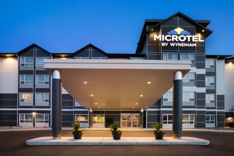 Microtel Inn & Suites by Wyndham Weyburn 
