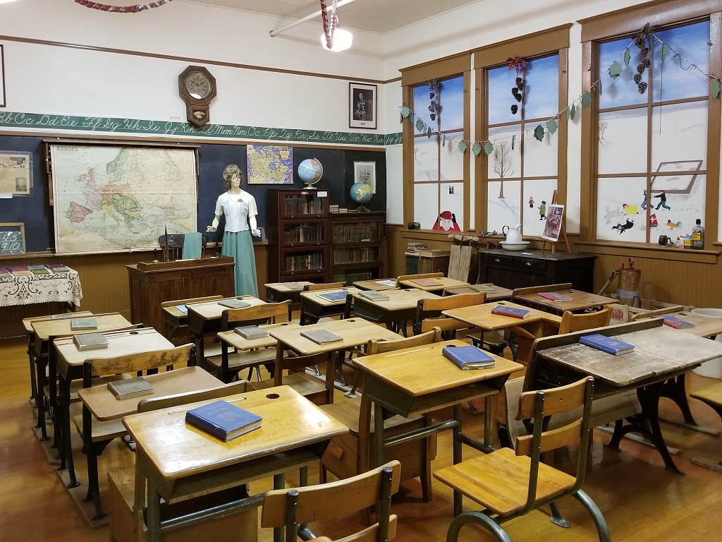 Morse Museum & Cultural Centre - Classroom