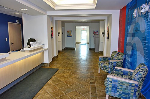 Motel 6 Estevan - Lobby