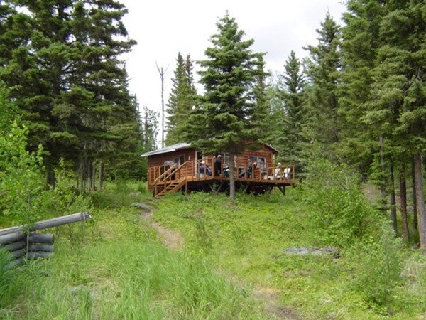 Larocque Lake Lodge 