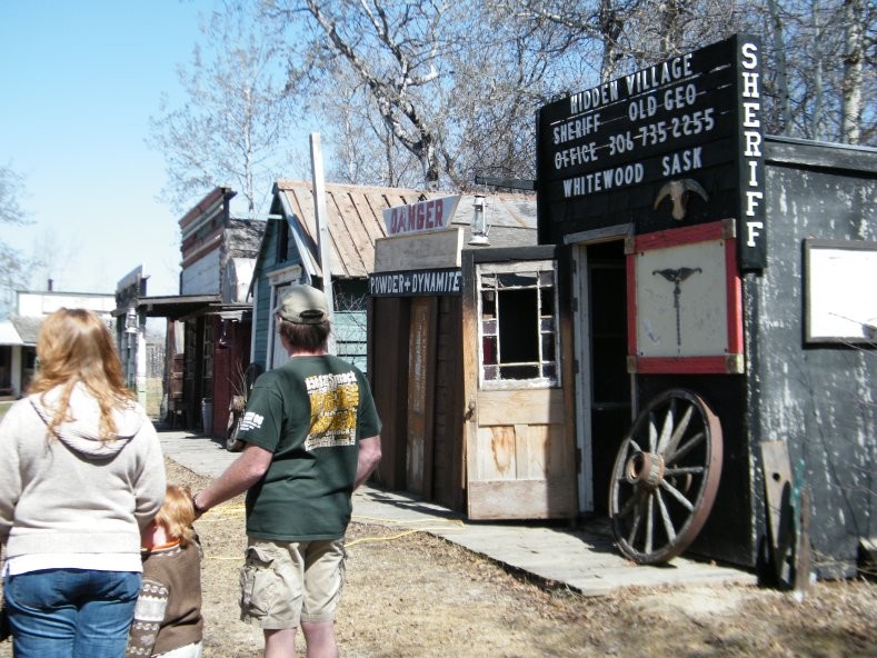 Old George's Hidden Village and Museum 