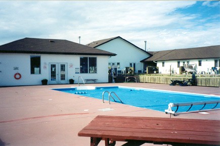 Sarah's Cove Condo Rentals at Harbour Inn - Pool