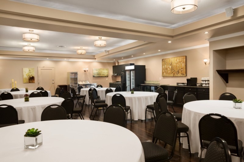 Ramada Emerald Park Regina East - Banquet Facilities