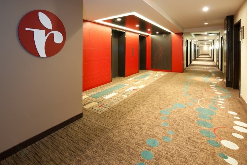 Ramada Hotel - Saskatoon - Hallway