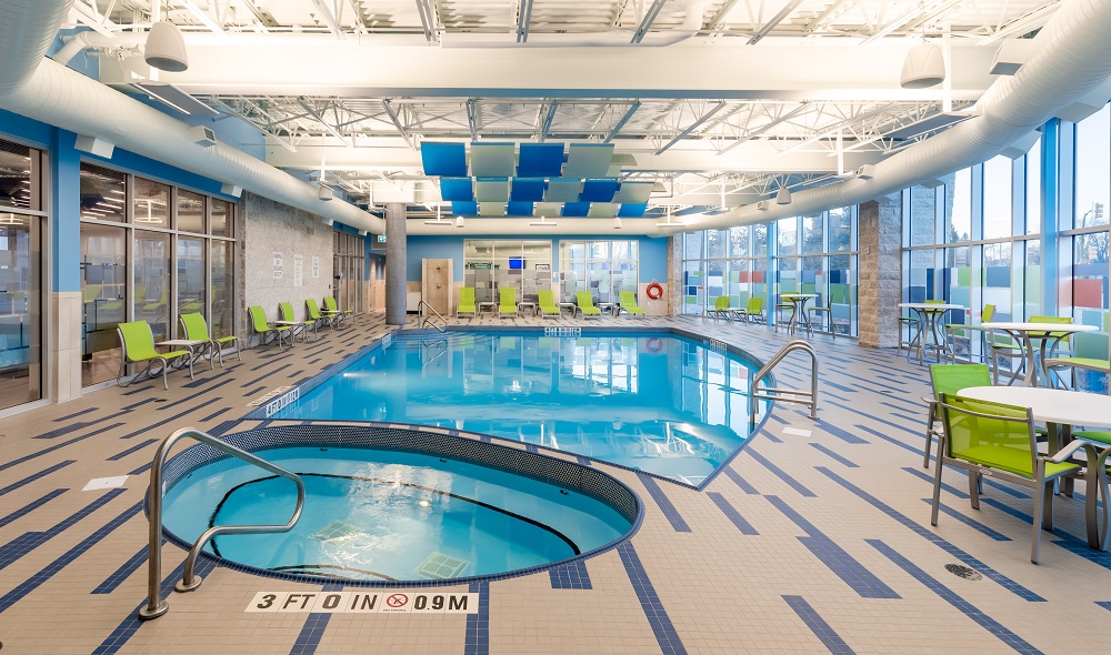 Staybridge Suites Saskatoon - Pool and Hot Tub Area