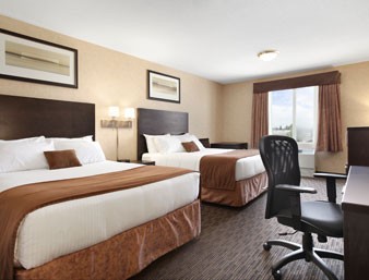 Super 8 - Estevan - Standard Double Queen Room