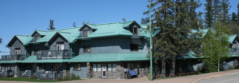 Waskesiu Lake Accommodation - The Suites at Waskesiu, open year-round