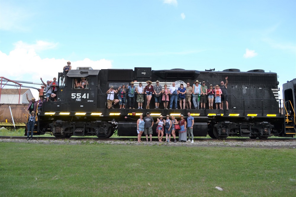 Wheatland Express Excursion Train - Hillbilly Wedding Excursion