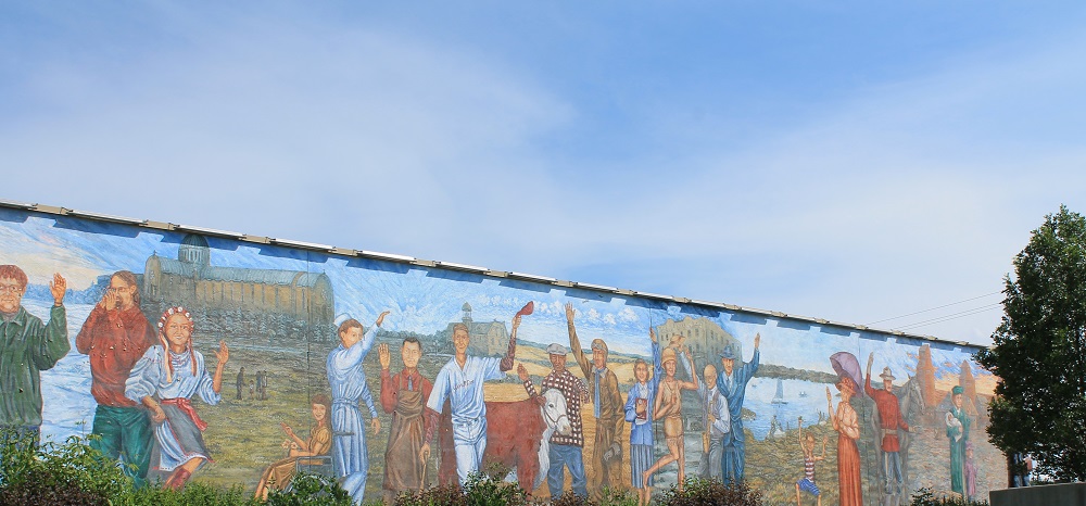 Murals, Monuments and More . . . a Guide to Yorkton's Community Art - City Centre Park