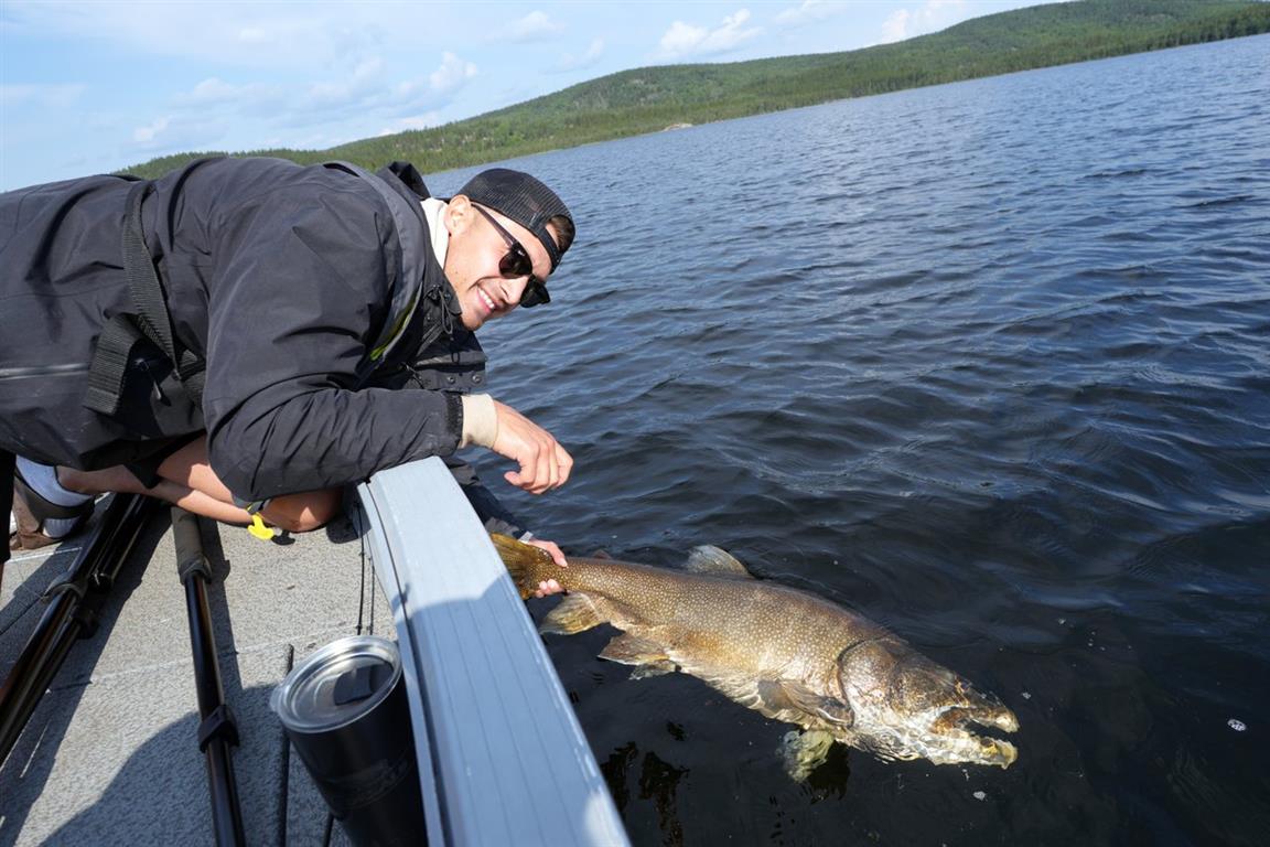 Ena Lake Lodge Fishing Club