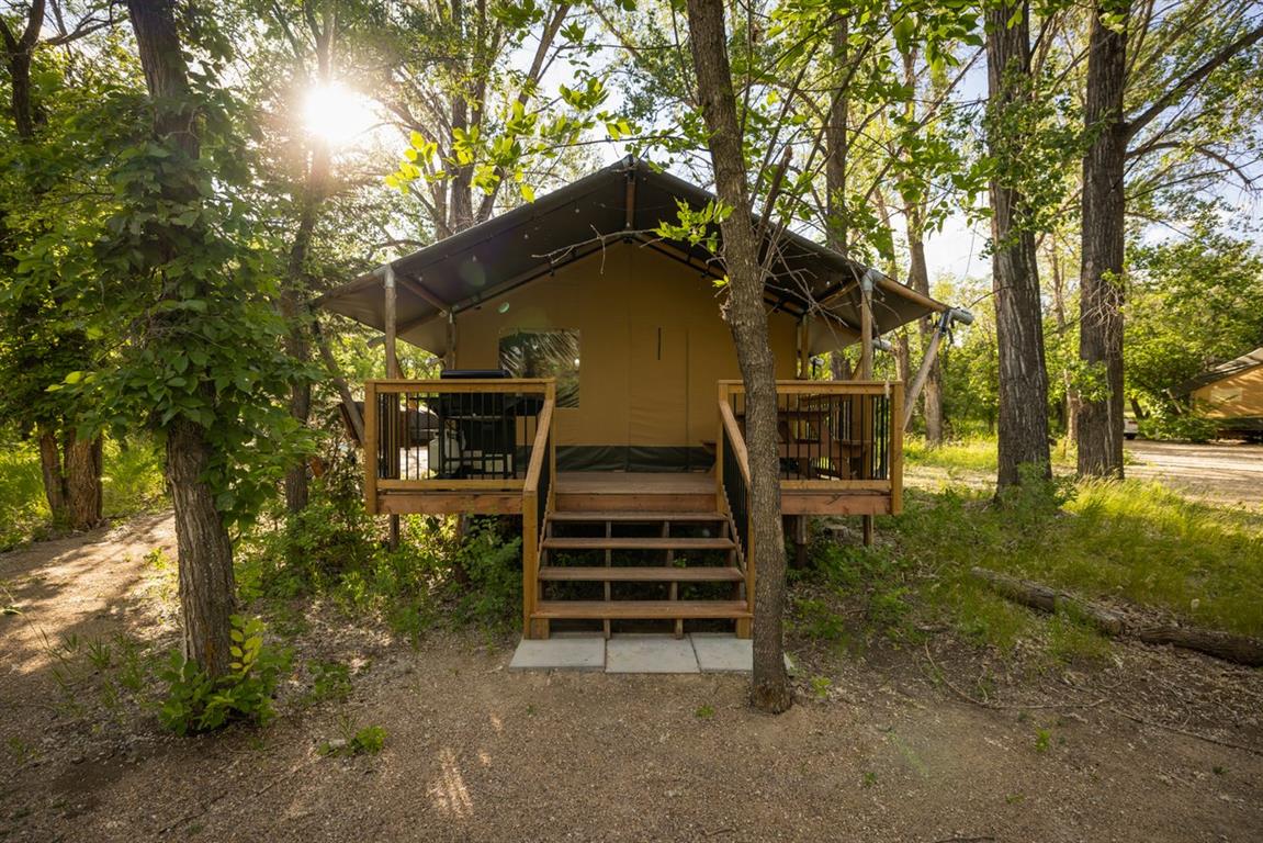 Glamping Resorts Ltd - Saskatchewan Landing