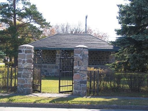 Bredenbury Memorial