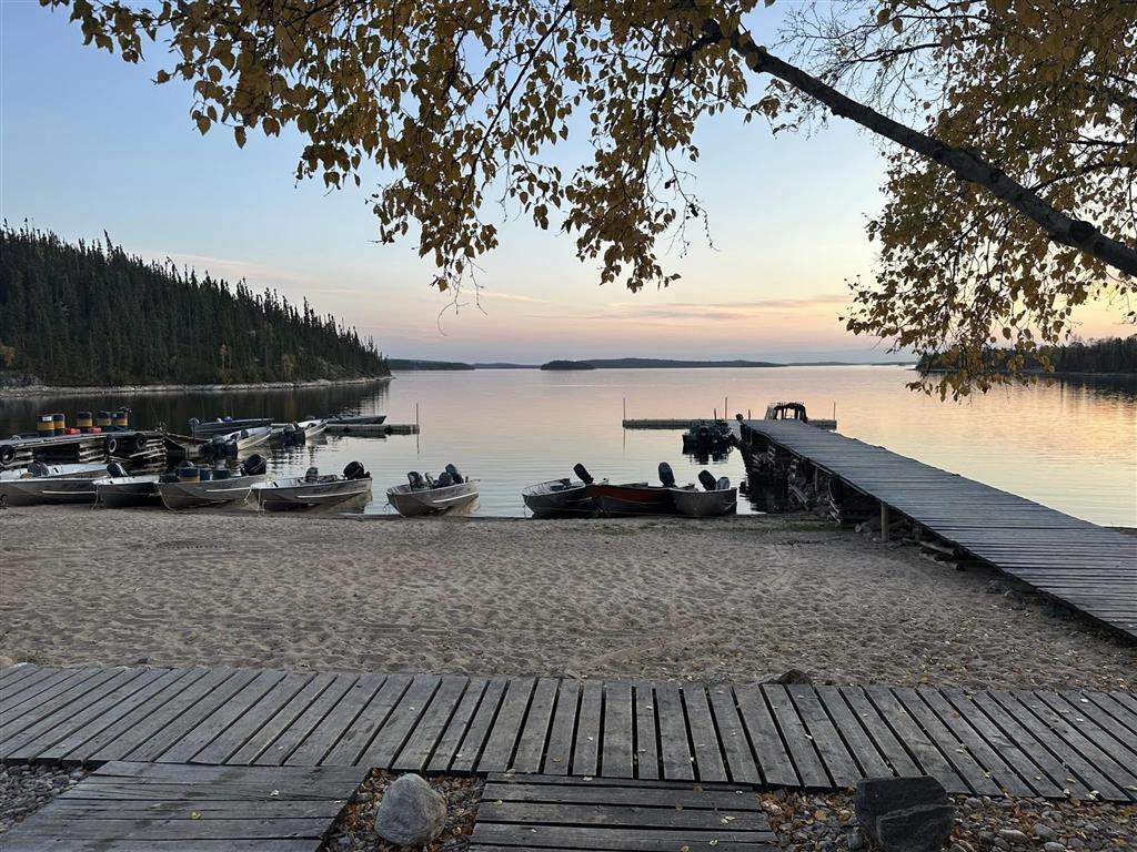 Reindeer Lake Trout Camp