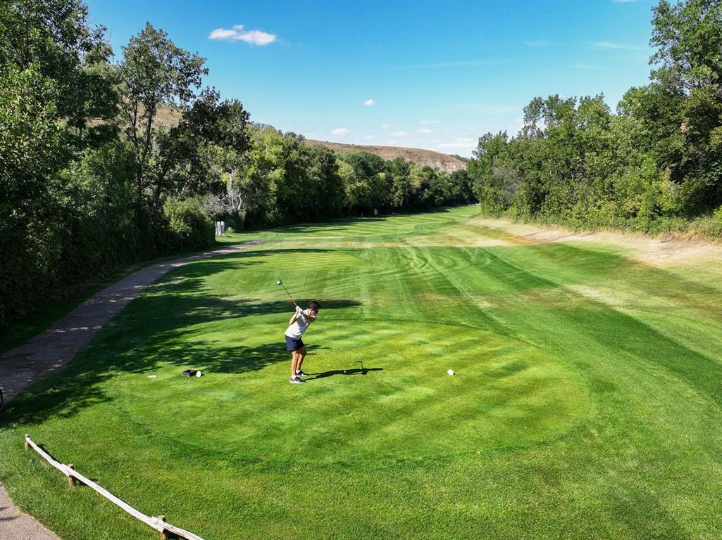 Willow Bunch Golf Course